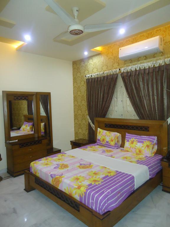 Patel Residency Guest House Карачи Экстерьер фото