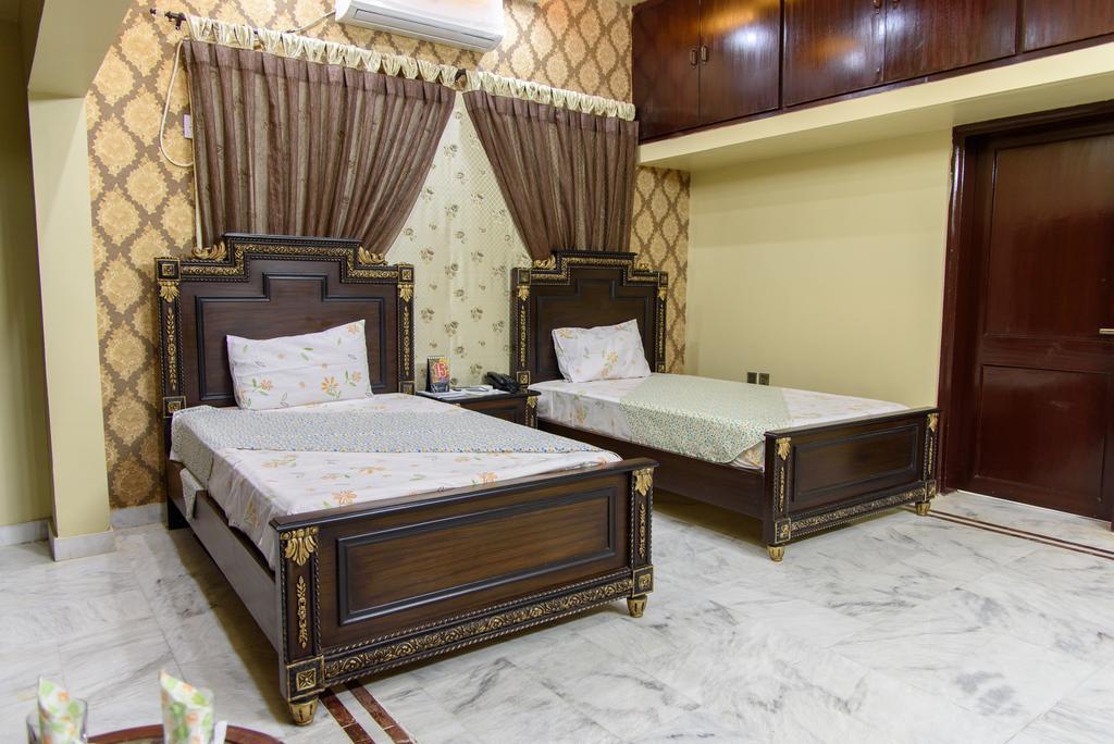 Patel Residency Guest House Карачи Экстерьер фото
